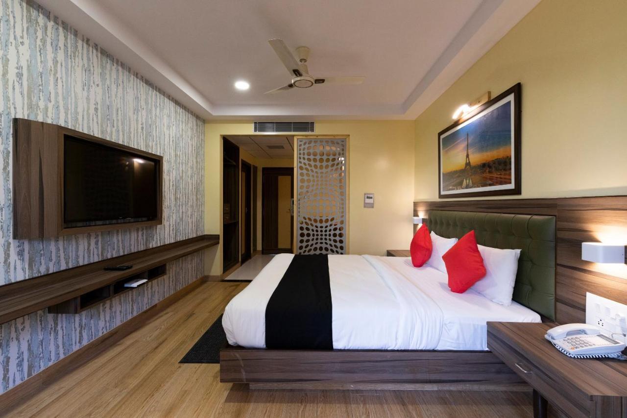 Capital O 18788 Phoenix Hotel & Resort Bangalore Exterior foto